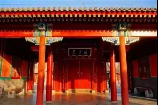 中国最贵的豪宅，一根柱子价值27个亿