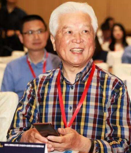 东海舰队原副司令员、少将刘际潘