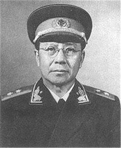 贺诚中将