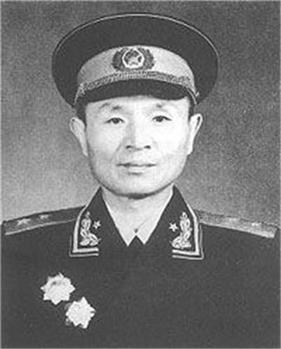 阎揆要中将