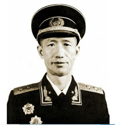 周希汉中将
