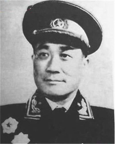 张国华中将