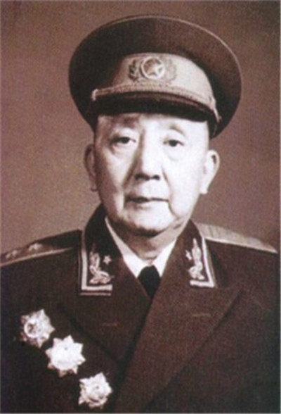 袁子钦中将