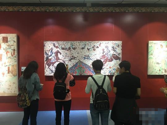 近50件敦煌壁画艺术精品首次亮相云南
