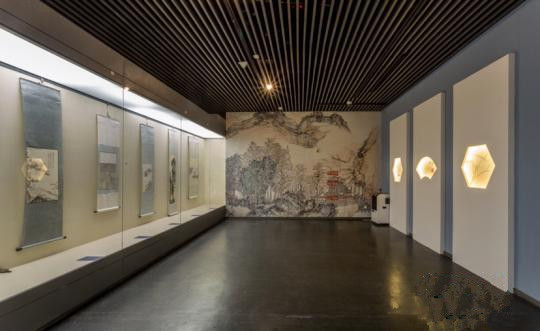 张大千和溥心畬书画作品在安徽博物院展出