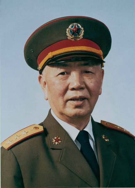 刘华清少将
