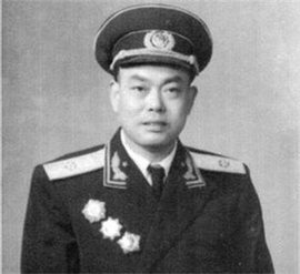 齐勇少将