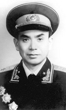 严政少将
