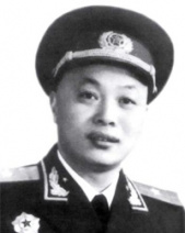 严光少将