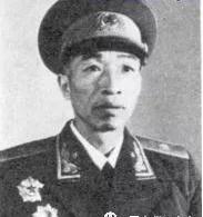 严俊少将