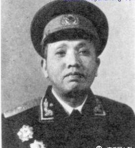 李信少将