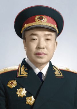 王屏少将