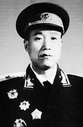 肖全夫少将