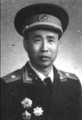 肖思明少将
