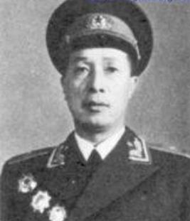 何廷一少将