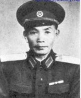 何敬之少将