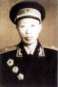 余品轩少将