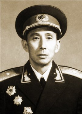 闵鸿友少将