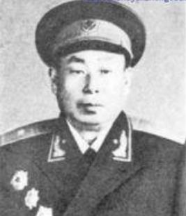 胡炳云少将