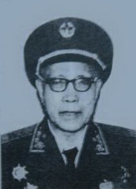 陈沂少将