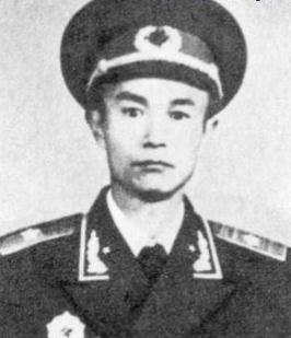 陈外欧少将
