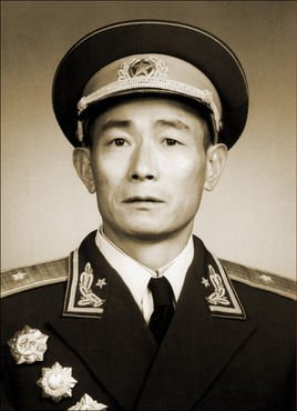 查玉升少将