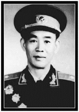 钟文法少将