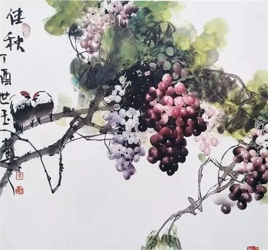 女画家取百家之长，笔下牡丹葡萄，亮晶晶，圆润润，写意又写实！
