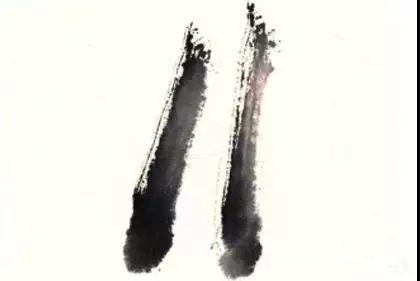 5.散锋:笔锋劈开作画,所以也叫破锋,常用于鸟兽的丝毛.